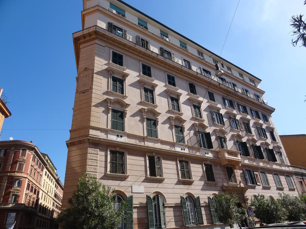 The Sweet Terrace Apartment Rome Bagian luar foto
